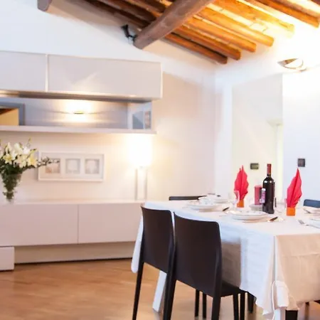 Apartment Giunone Lucina *